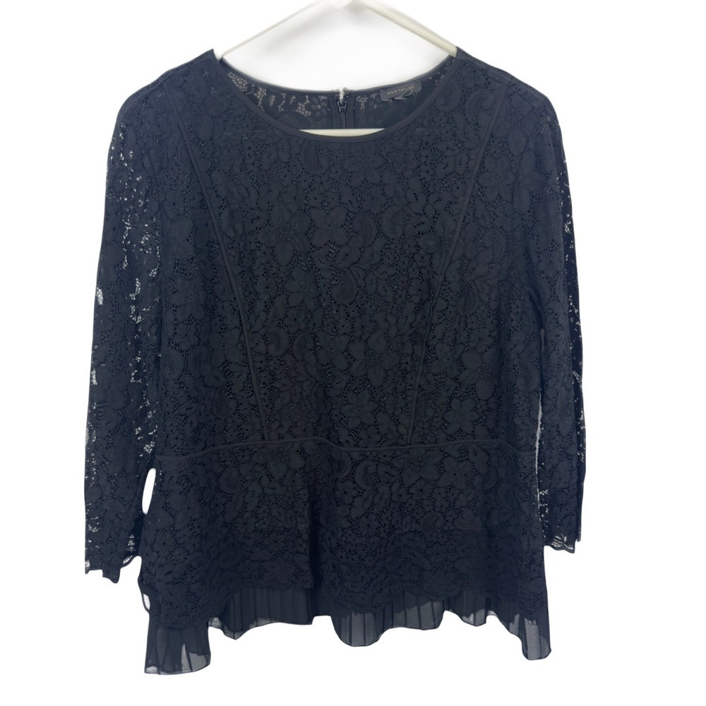 Ann Taylor women’s lace overlay 3/4 bell sheer sleeve top black Size Large EUC